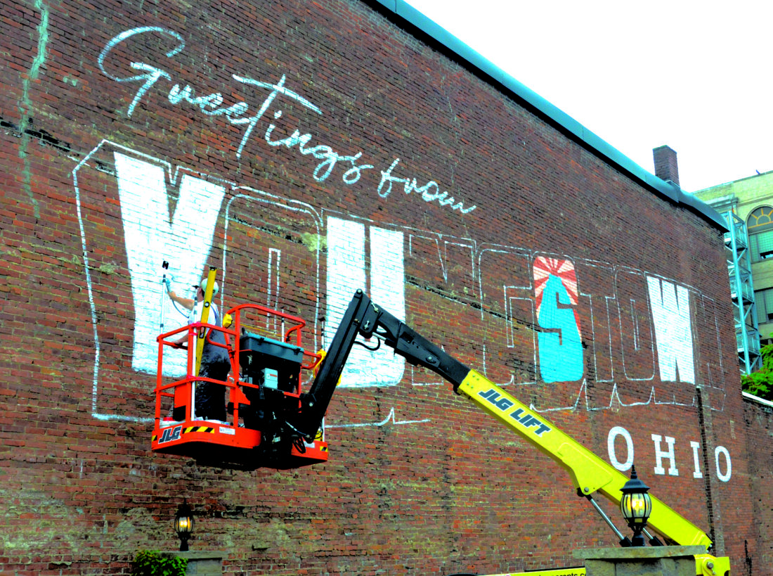 Supersized salutation from Youngstown